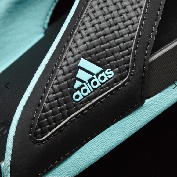 NEW Adidas Adilette Slides - Picture 5 of 8